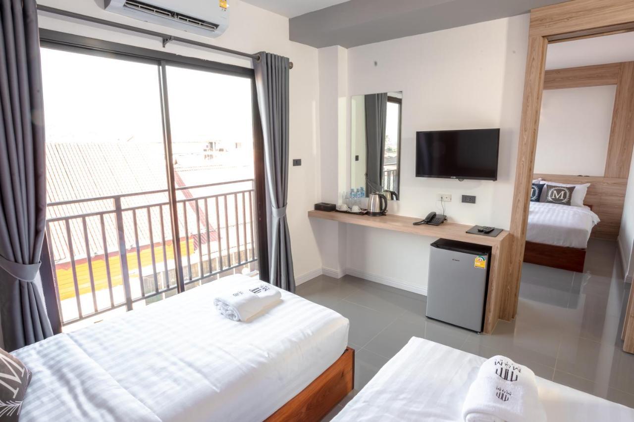 M&M Hotel Vang Vieng Esterno foto